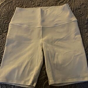 High-Waist Cream Women’s Bike Shorts